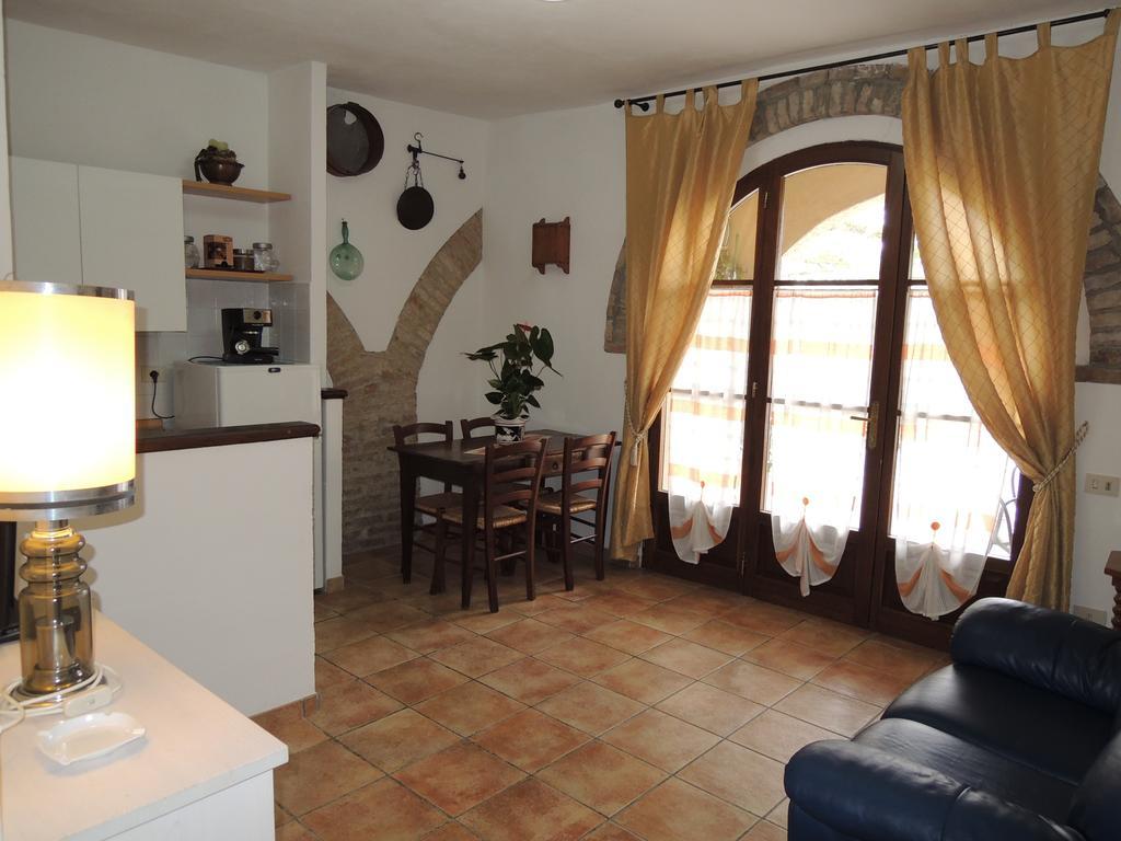 Agriturismo Il Colle Siena Pokoj fotografie